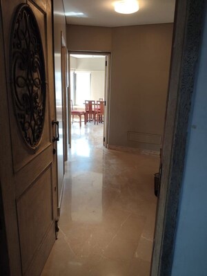  2 BHK Apartment at Bandra West – for Rent