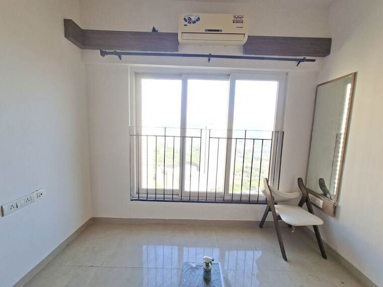 Bedroom, rustomjee-urbania-acura 2 Bedroom 700 Sq.Ft. Apartment In Thane West Thane 10338041