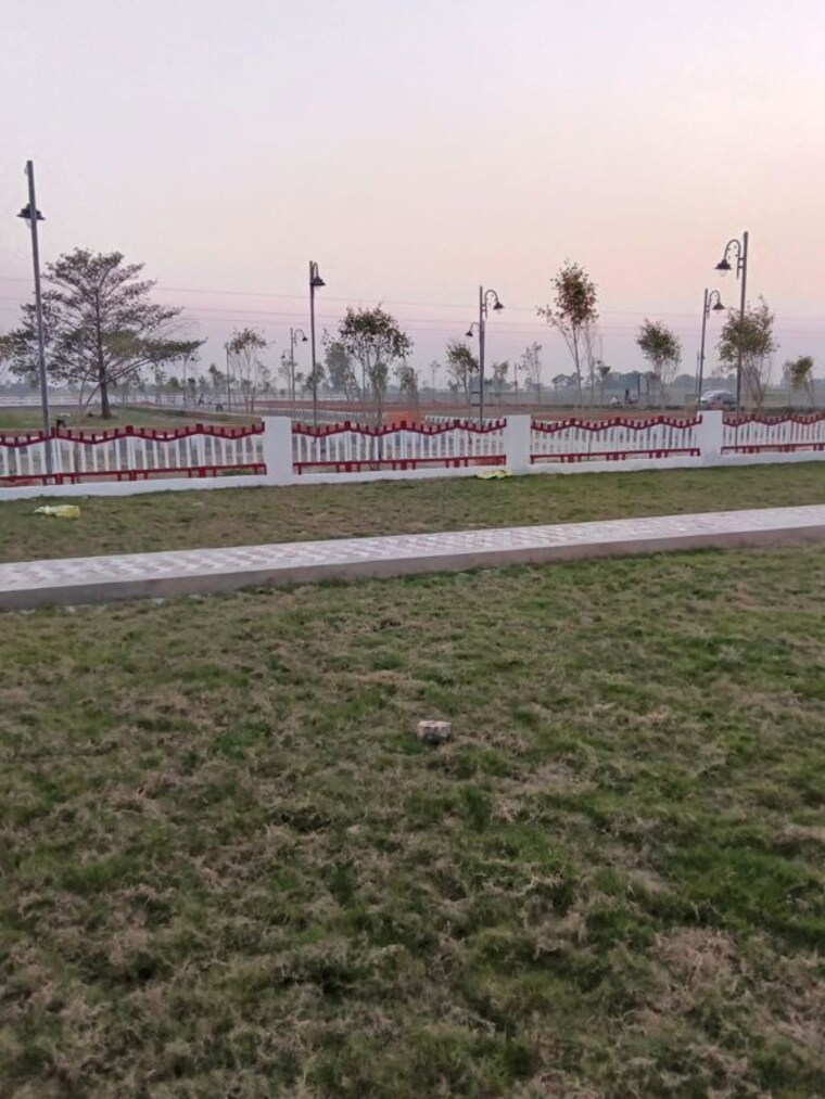 Garden, krishna-iscon-valley  1600 Sq.Ft. Plot In Gosainganj Lucknow 10338117