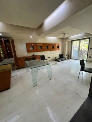 Living Room in 4 BHK Villa at Chembur – for Rent