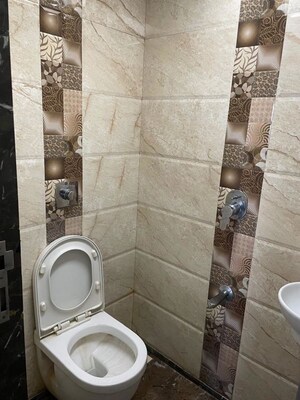 Bathroom in 3 BHK Apartment at Swastik Solitaire, Chembur – for Rent