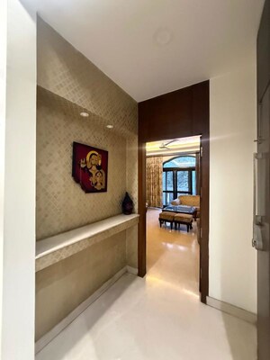 Room in 1 BHK Builder Floor at Saket – for Rent