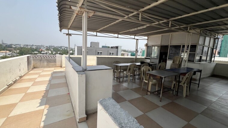 Gym, jubilee hills Commercial Office Space 2500 Sq.Ft. In Jubilee Hills Hyderabad 10338173