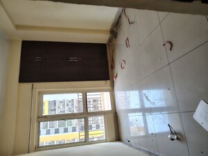 Furnished Amenities in 3 BHK Apartment at Panchsheel Greens, Sector 16 Greater Noida – for Rent