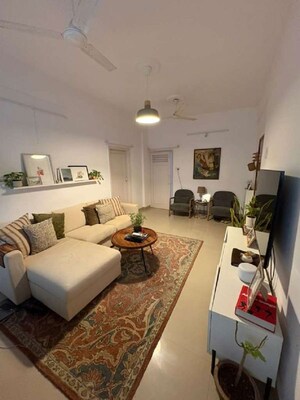 Living Room in 2 BHK Apartment at Khar West – for Rent
