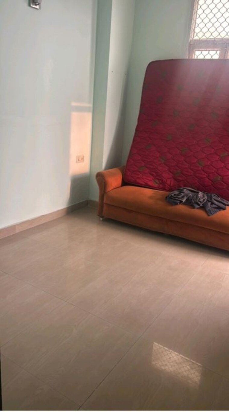 Living Room, eldeco-golf-view-apartments 3 Bedroom 1405 Sq.Ft. Apartment In Omega I Greater Noida Greater Noida 10338221