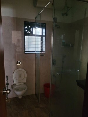 Bathroom in 3 BHK Villa at Chembur – for Rent