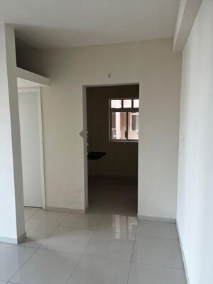 Room in 1 BHK Apartment at Godrej Green Vistas, Mahalunge – for Rent