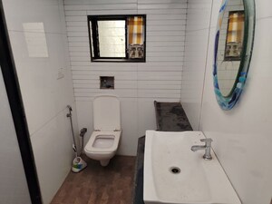 Bathroom in 3 BHK Villa at Chembur – for Rent
