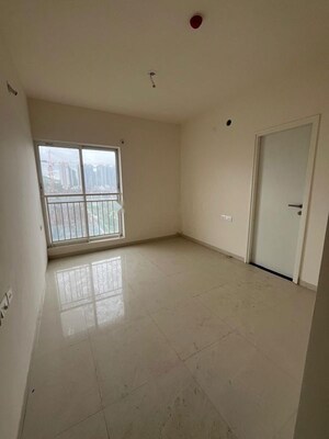 Room in 2 BHK Apartment at Godrej Nurture Pune, Mamurdi – for Rent