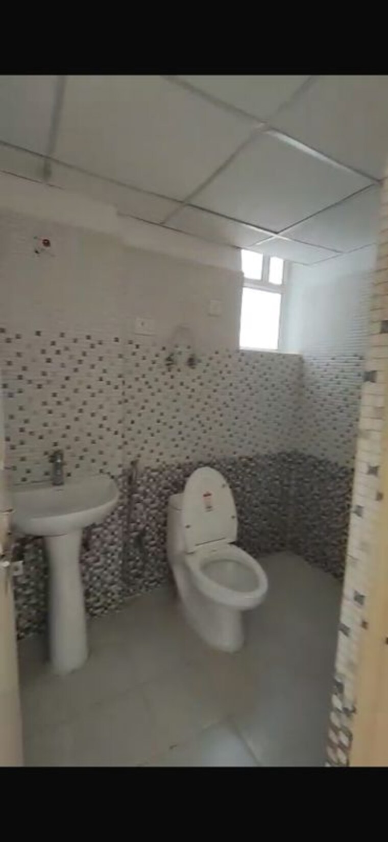 Bathroom, mehak-jeevan 2 Bedroom 852 Sq.Ft. Apartment In Raj Nagar Extension Ghaziabad 10338265