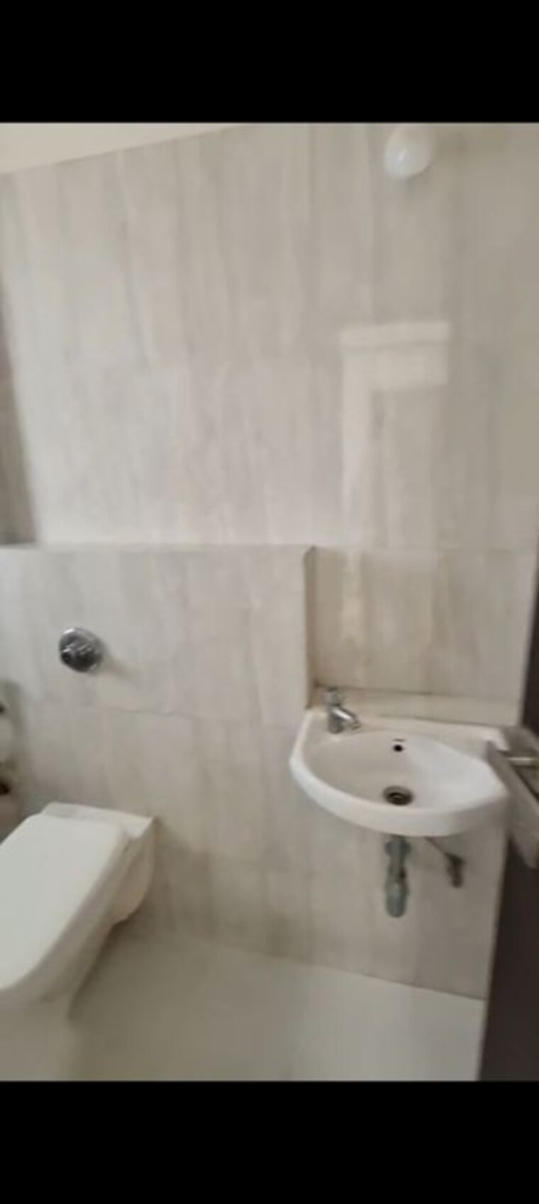 Bathroom, dosti-west-county 2 Bedroom 563 Sq.Ft. Apartment In Balkum Pada Thane 10338239