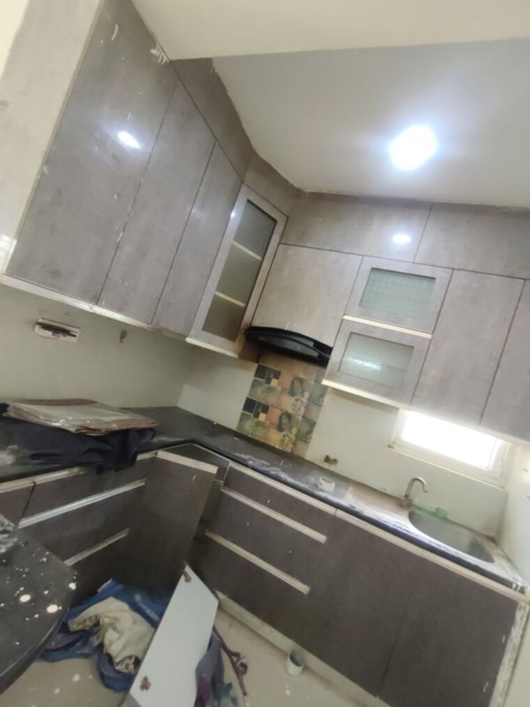 Kitchen, noida central 2 Bedroom 955 Sq.Ft. Apartment In Noida Central Noida 10338277