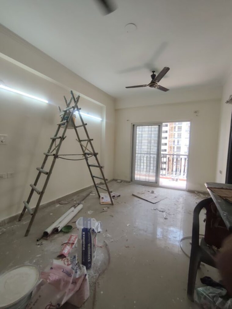 Living Room, noida central 2 Bedroom 955 Sq.Ft. Apartment In Noida Central Noida 10338277