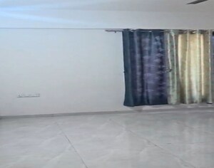 Room in 3 BHK Apartment at Randesan – for Rent