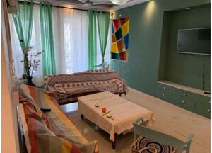 Bedroom in 4 BHK Apartment at Jalvayu Height, Phi Iii Greater Noida – for Rent