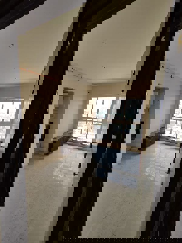 1.5 BHK + Servant Room 555 Sq.Ft. Apartment in Sheth Avante