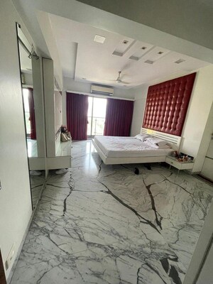 Bedroom in 3 BHK Apartment at Swastik Solitaire, Chembur – for Rent