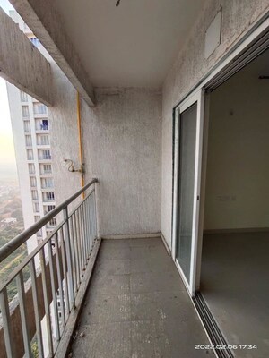 Balcony in 2 BHK Apartment at Indiabulls Greens, New Panvel – for Rent