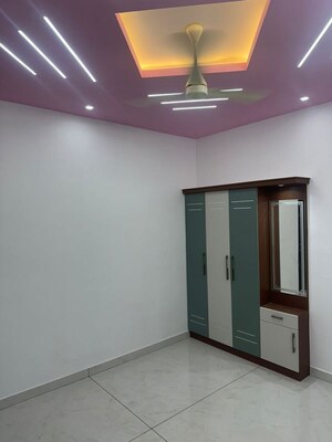 Room in 5 BHK Independent House at Cheroor – for Sale