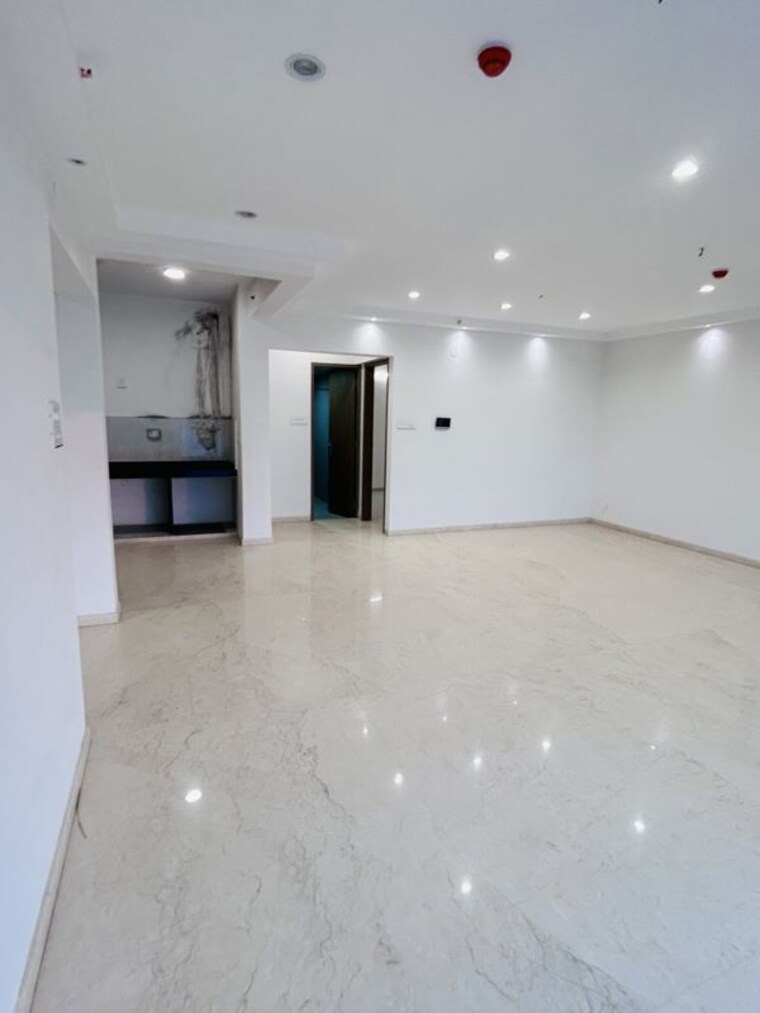Room, bhandari-7-plumeria-drive 3 Bedroom 1700 Sq.Ft. Apartment In Tathawade Pune 10338415