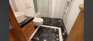 Team Area in 4 BHK Apartment at Indiabulls Blu, Worli – for Rent