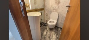 Bathroom in 4 BHK Apartment at Indiabulls Blu, Worli – for Rent