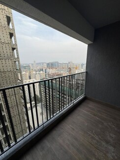 2 BHK + Extra Room Apartment For Sale in Regency Astra