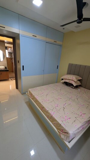 Bedroom in 3 BHK Apartment at Wakadkar Wasti – for Rent