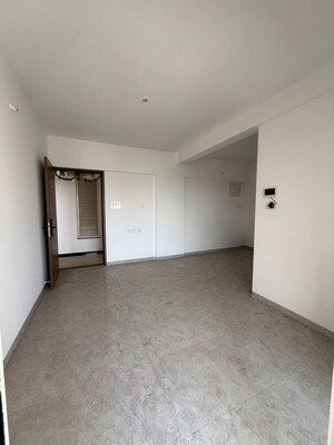 Room in 2 BHK Apartment at ABK Saffron, Pashan – for Sale