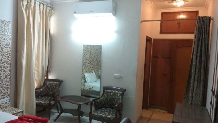 Bedroom, greater kailash 1 Bedroom 700 Sq.Ft. Builder Floor In Greater Kailash Delhi 10338474