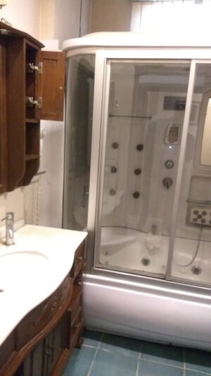 Bathroom in 1 BHK Builder Floor at Greater Kailash – for Rent