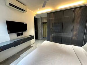 Bedroom in 2 BHK Apartment at Bandra West – for Rent