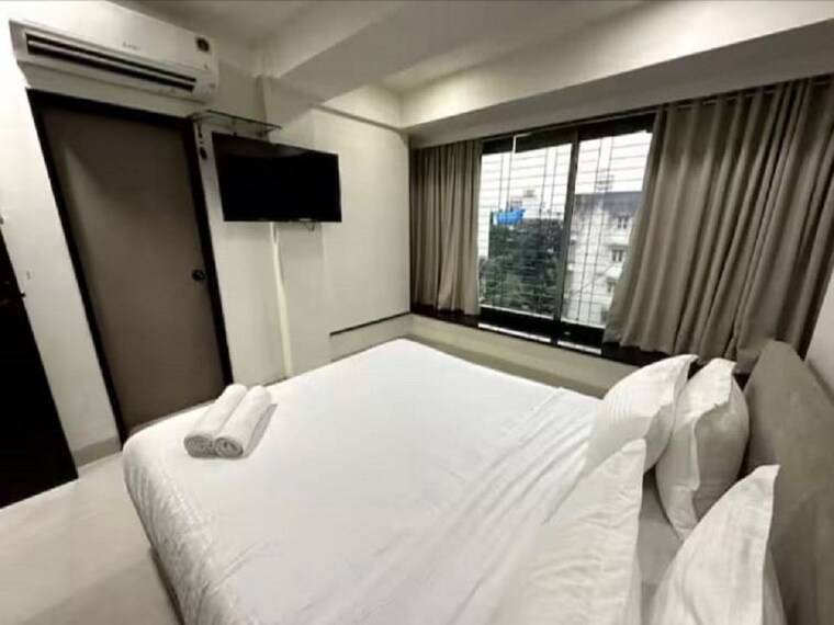 Bedroom, bandra west 2 Bedroom 700 Sq.Ft. Apartment In Bandra West Mumbai 10338455