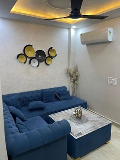 2 BHK Builder Floor For Rent in Rajouri Garden