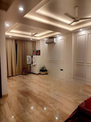 Room in 3 BHK Builder Floor at Malviya Nagar – for Sale