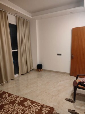 Room in 3 BHK Builder Floor at Malviya Nagar – for Sale