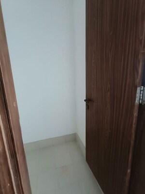 Room in 2 BHK Apartment at Omkar Alta Monte, Malad East – for Sale