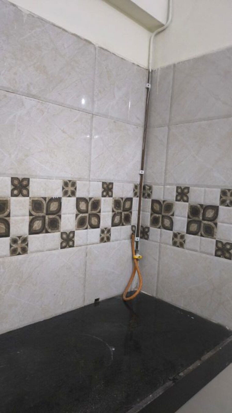 Bathroom, ulwe sector 8 1 Bedroom 675 Sq.Ft. Apartment In Ulwe Sector 8 Navi Mumbai 10338598