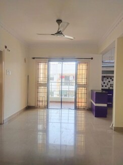 2 BHK Apartment For Sale in MC Sarovar