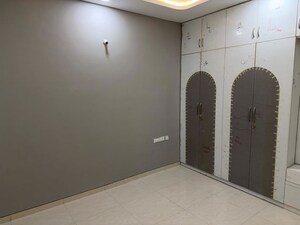 Room in 3 BHK Apartment at Century Horizon, Jakkuru – for Rent