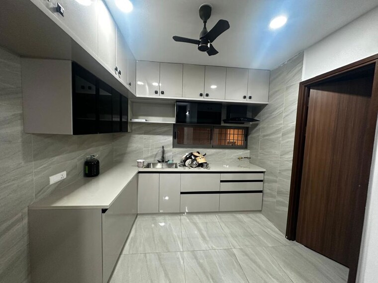 Kitchen, indis-viva-city 3 Bedroom 1921 Sq.Ft. Apartment In Kondapur Hyderabad 10338631