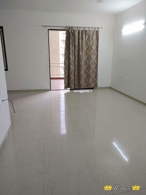 Room in 3 BHK Apartment at Yashoda Golden Trellis, Balewadi – for Rent