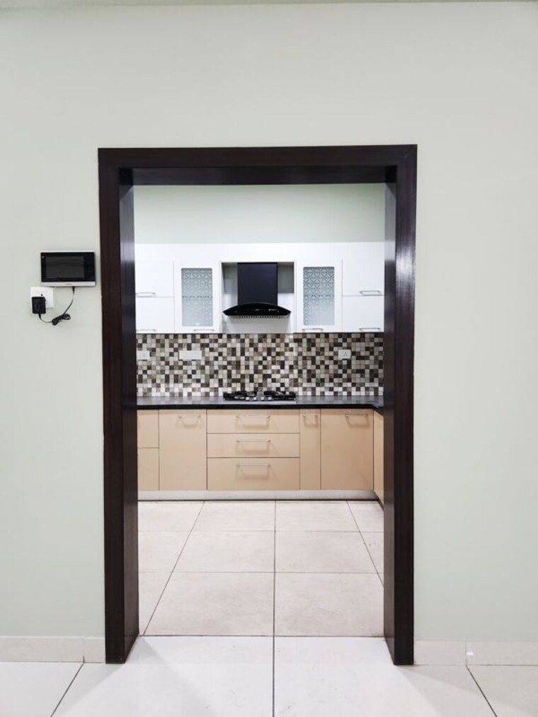 Kitchen, prestige-lakeside-habitat 3 Bedroom 1750 Sq.Ft. Apartment In Varthur Bangalore 10338635