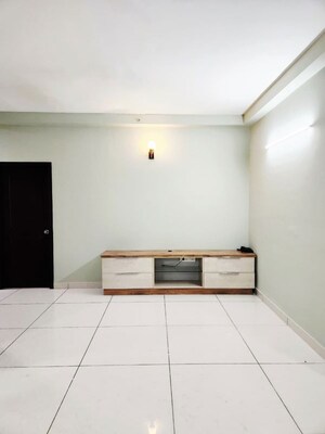 3 BHK Apartment For Rent in Prestige Lakeside Habitat, Varthur