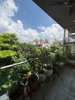 3 BHK + Servant Room Builder Floor For Sale in Vipul World Floors