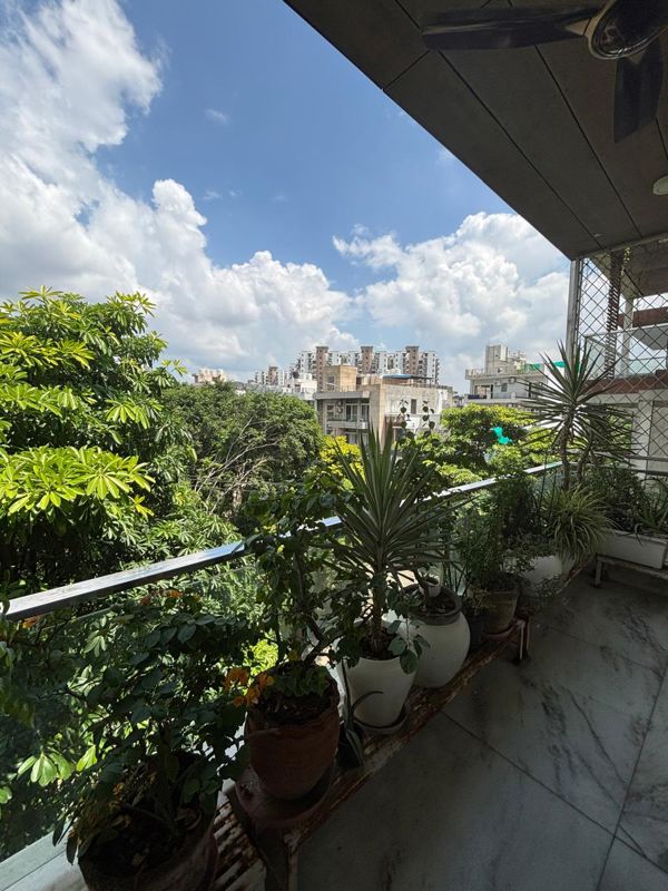 3 BHK + Servant Room Builder Floor For Sale in Vipul World Floors