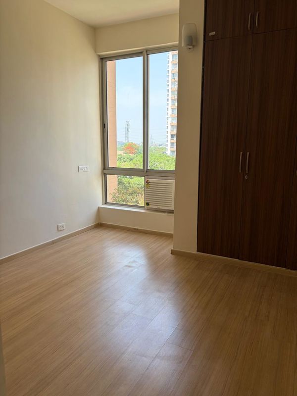 4 BHK + Servant Room 2690 Sq.Ft. Apartment in Pioneer Park Phase 1