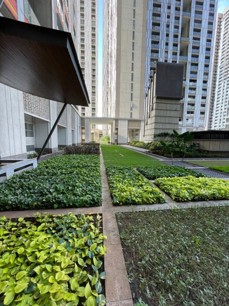 Balcony, lodha-elisium 3 Bedroom 1100 Sq.Ft. Apartment In Wadala Mumbai 10338658