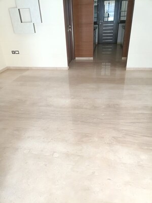 Room in 3 BHK Independent House at RWA Apartments Sector 51, Sector 51 – for Rent